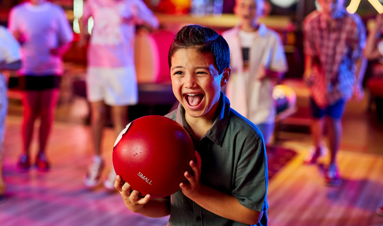 ZB Website Blog Image 790X466 Bowling Kids